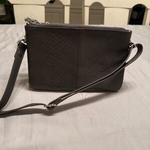 Jewell by Thirty-one Pebbled Grey crossbody